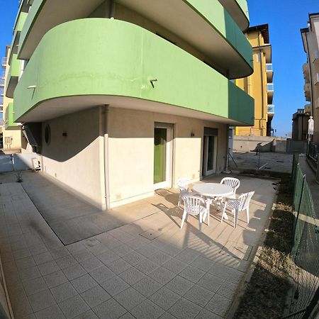 Residence Gianka - Agenzia Cocal カオルレ エクステリア 写真