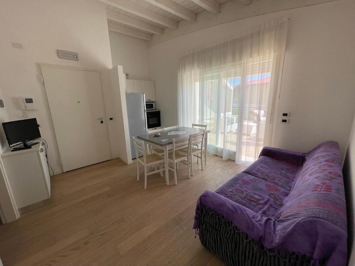 Residence Gianka - Agenzia Cocal カオルレ エクステリア 写真